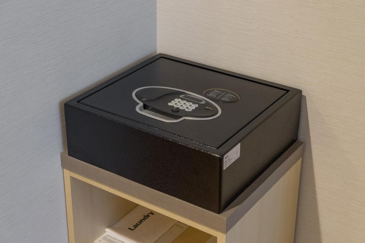 Jr Kyushu Hotel Blossom Hakata Central Фукуока Экстерьер фото